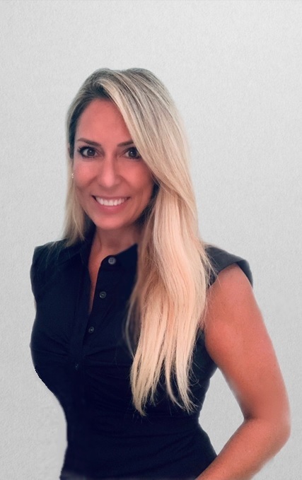 Weight Loss Specialist Dionne Fleming in Naples